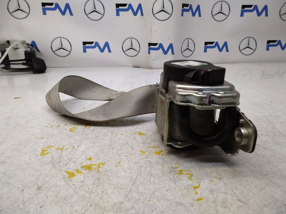 MERCEDES C-CLASS W205 SEAT BELT REAR RIGHT DRIVER SIDE A2058601601 FMS353 OSR