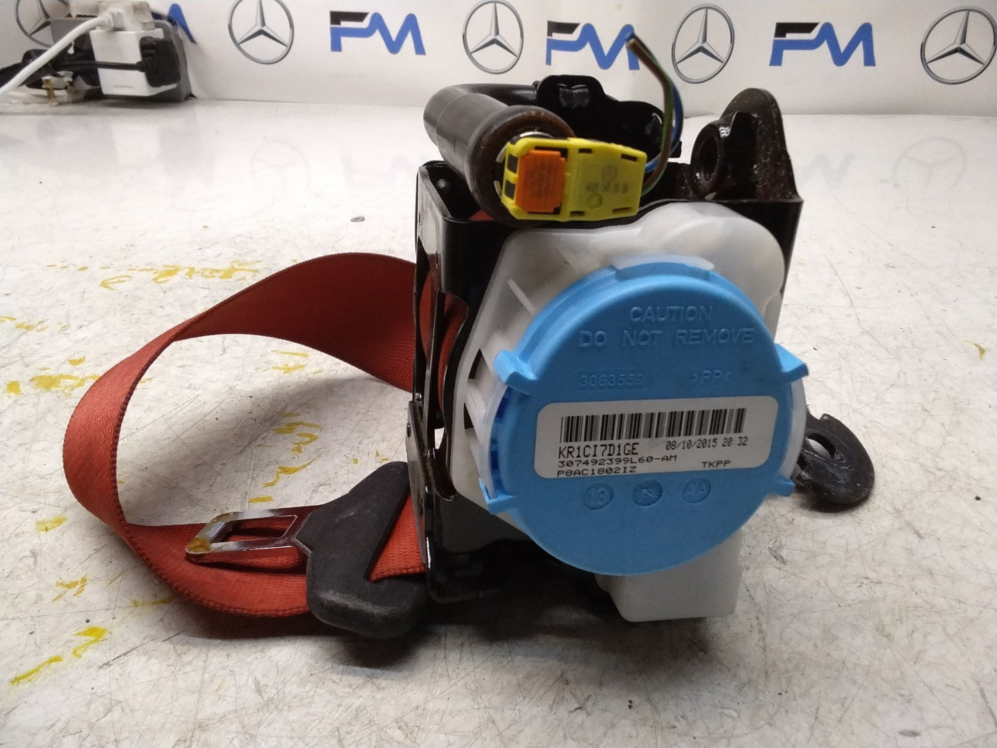 MERCEDES A CLASS W176 REAR L / R SIDE SEAT BELT A1768602385 FMS199 NSR OSR