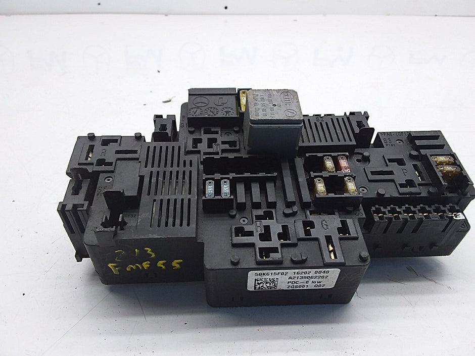 MERCEDES E CLASS FUSE RELAY BOX A2139062202 W213 2016 ONWARDS FMF55