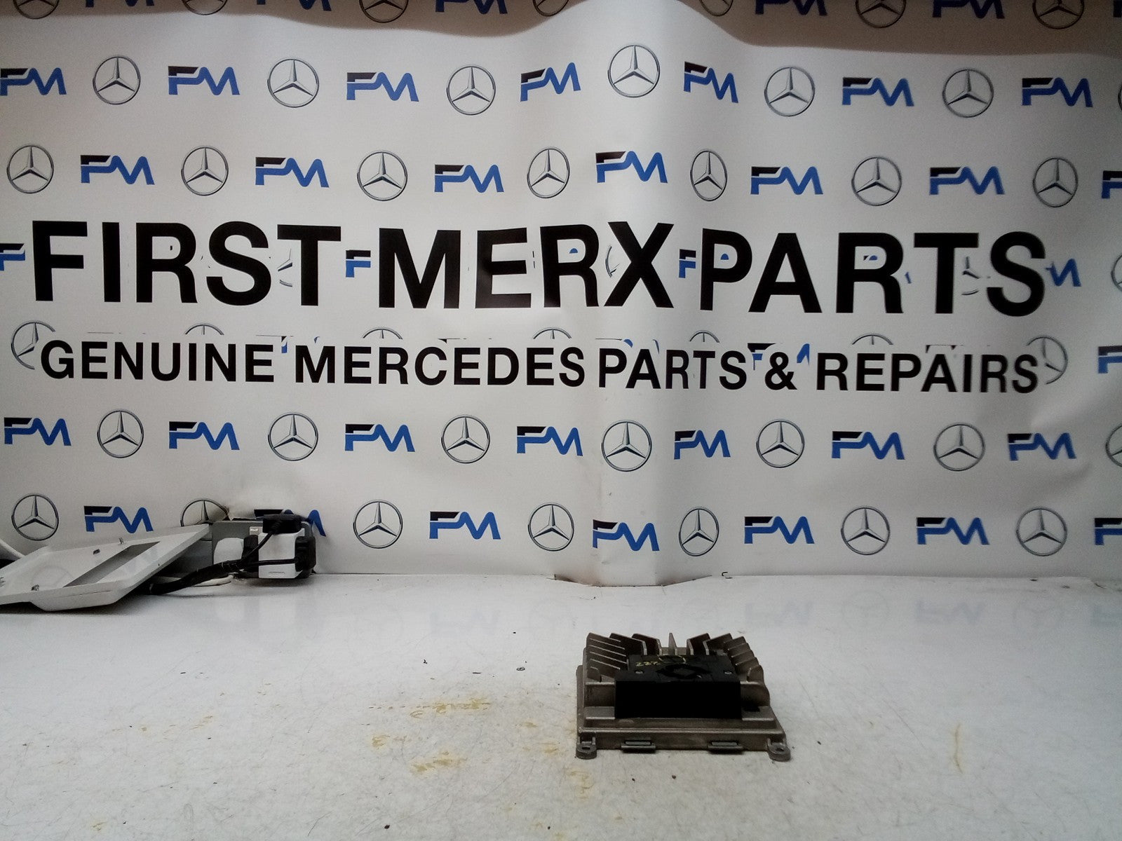MERCEDES BENZ S-CLASS W222 PREMIUM SOUND SYSTEM AMPLIFIER A2229006514 FM00801