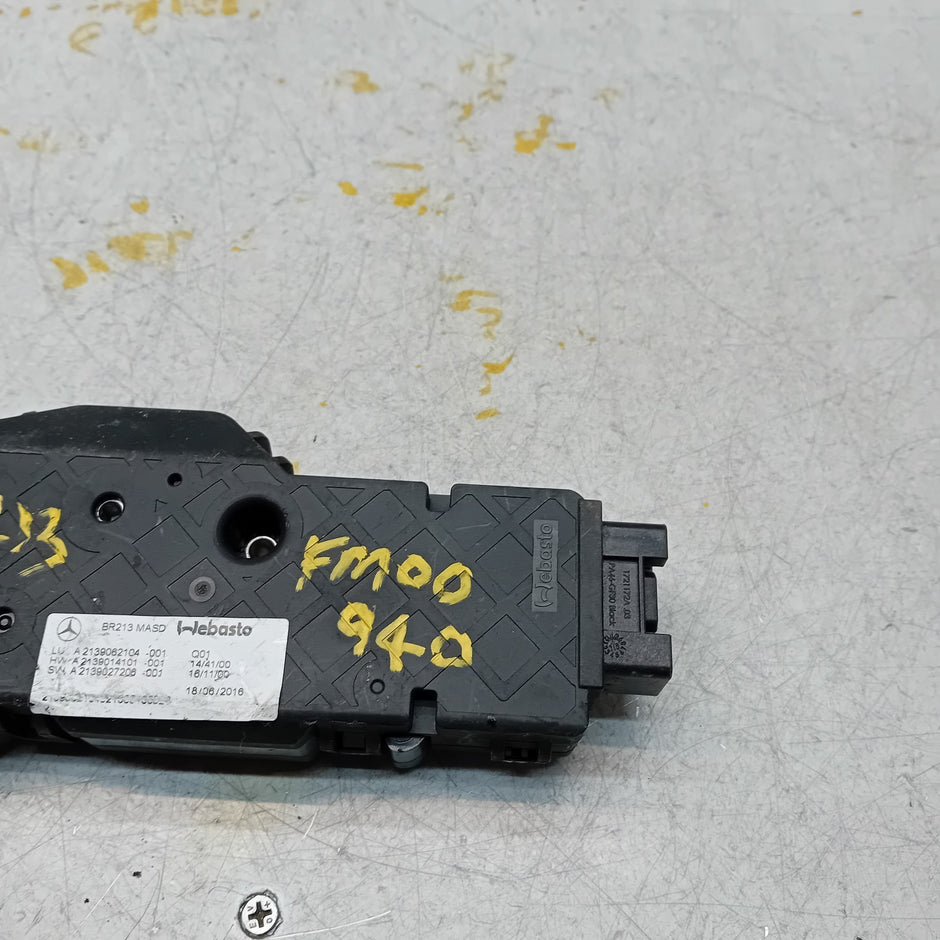 MERCEDES BENZ E-CLASS W213 2016 SUNROOF MOTOR  A2139062104 FM00940