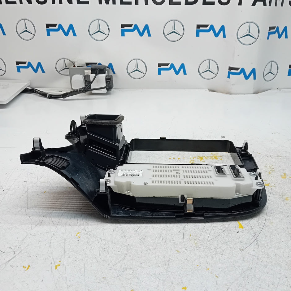 MITSUBISHI OUTLANDER PHEV HEATER  CONTROL PANEL CAB502A043A C68372 FM001070