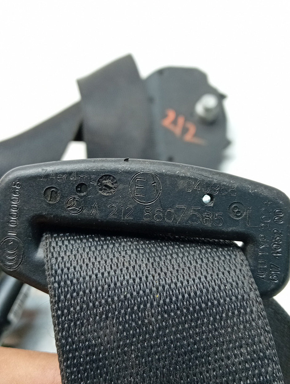 MERCEDES E CLASS W212  SEAT BELT FRONT LEFT PASSENGER SIDE A2128607585 FMS23 NSF