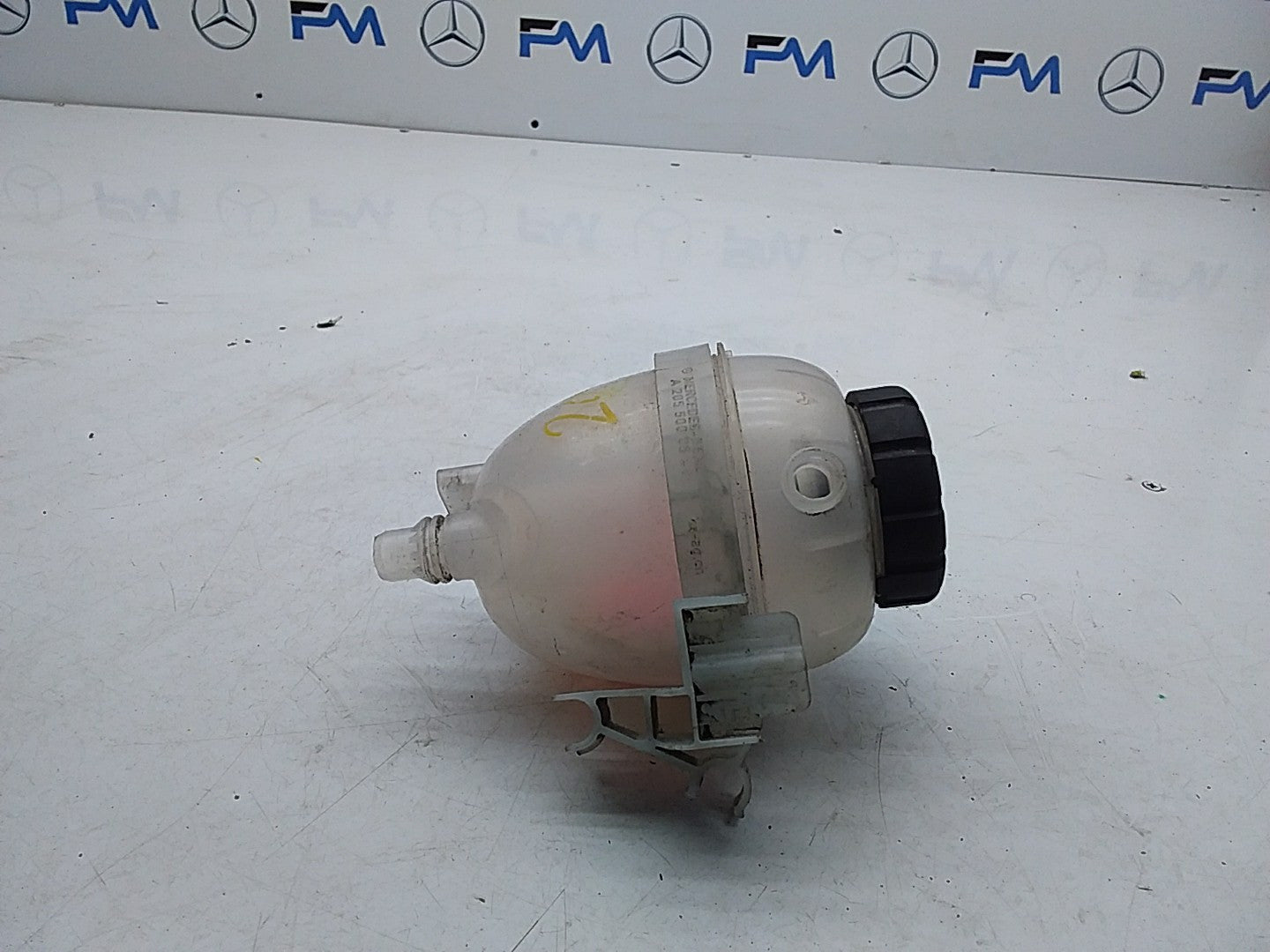 MERCEDES BENZ S-CLASS W222 COOLANT EXPANSION TANK 2014ONWARDS A2225000549 FMC112