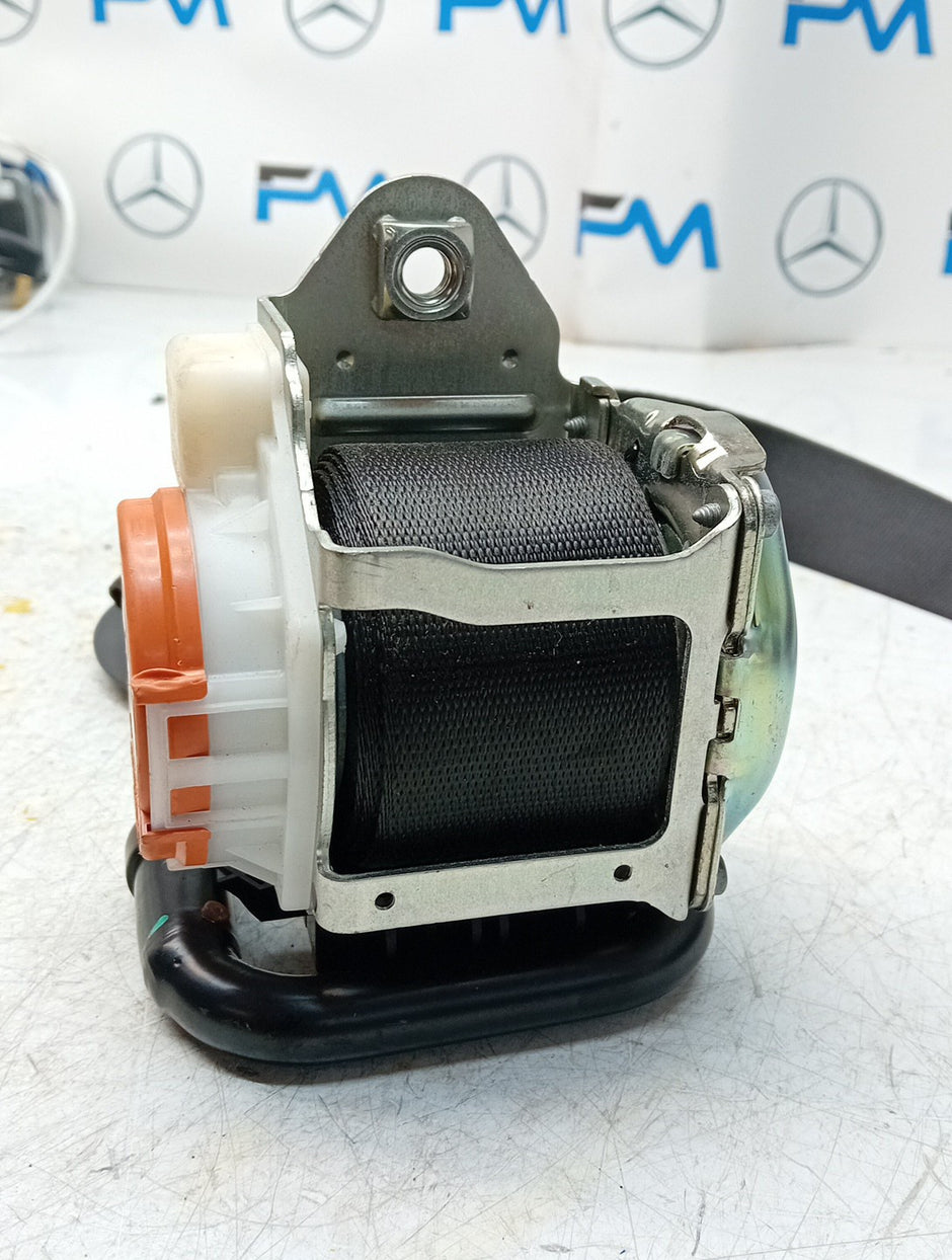 MERCEDES A CLASS  FRONT LEFT SEAT BELT WITH PRETENSIONER A1778600700 FMS75 NSF