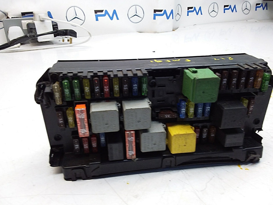 Mercedes E-CLASS W212 Fuse  Box RELAY A2129003414 FMF91