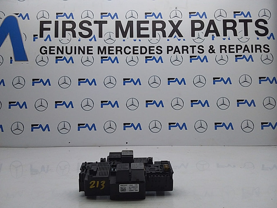 MERCEDES BENZ E-CLASS W213 FUSE BOX RELAY  A2139062202 FMF55