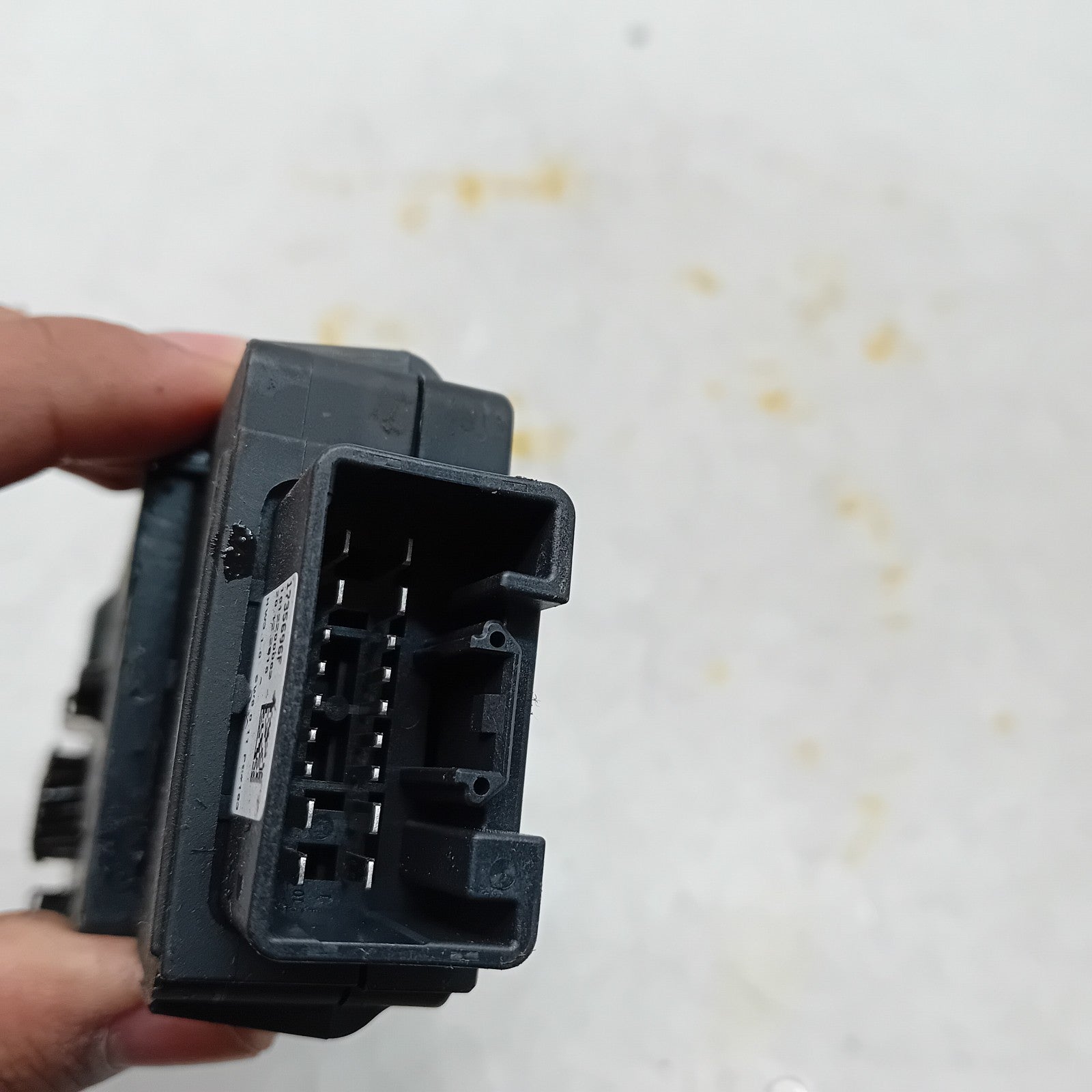MERCEDES BENZ E-CLASS W213 2017 SUNROOF MOTOR  A2139062104 FM00939