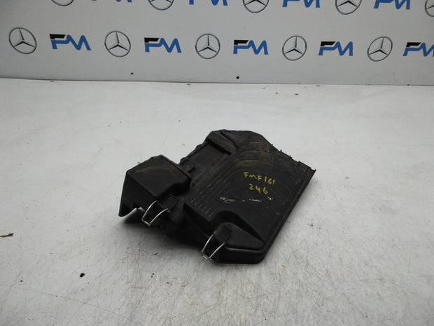 MERCEDES BENZ  B-CLASS  W246 FUSE RELAY  BOX LID A2465400182  FMF161 (DAMAGED) 