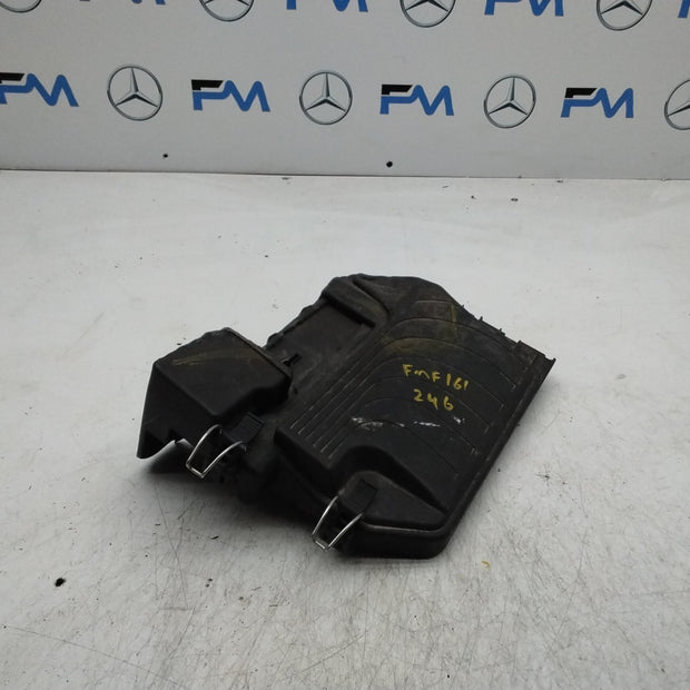 MERCEDES BENZ  B-CLASS  W246 FUSE RELAY  BOX LID A2465400182  FMF161 (DAMAGED) 