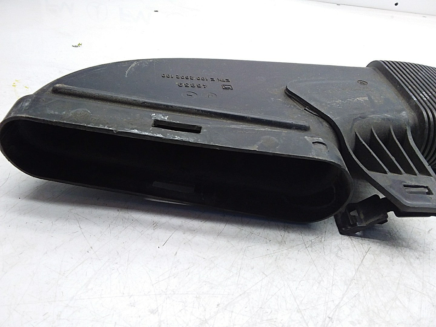 MERCEDES BENZ C-CLASS W205 AIR INTAKE TUBE A6510903242 FMI47