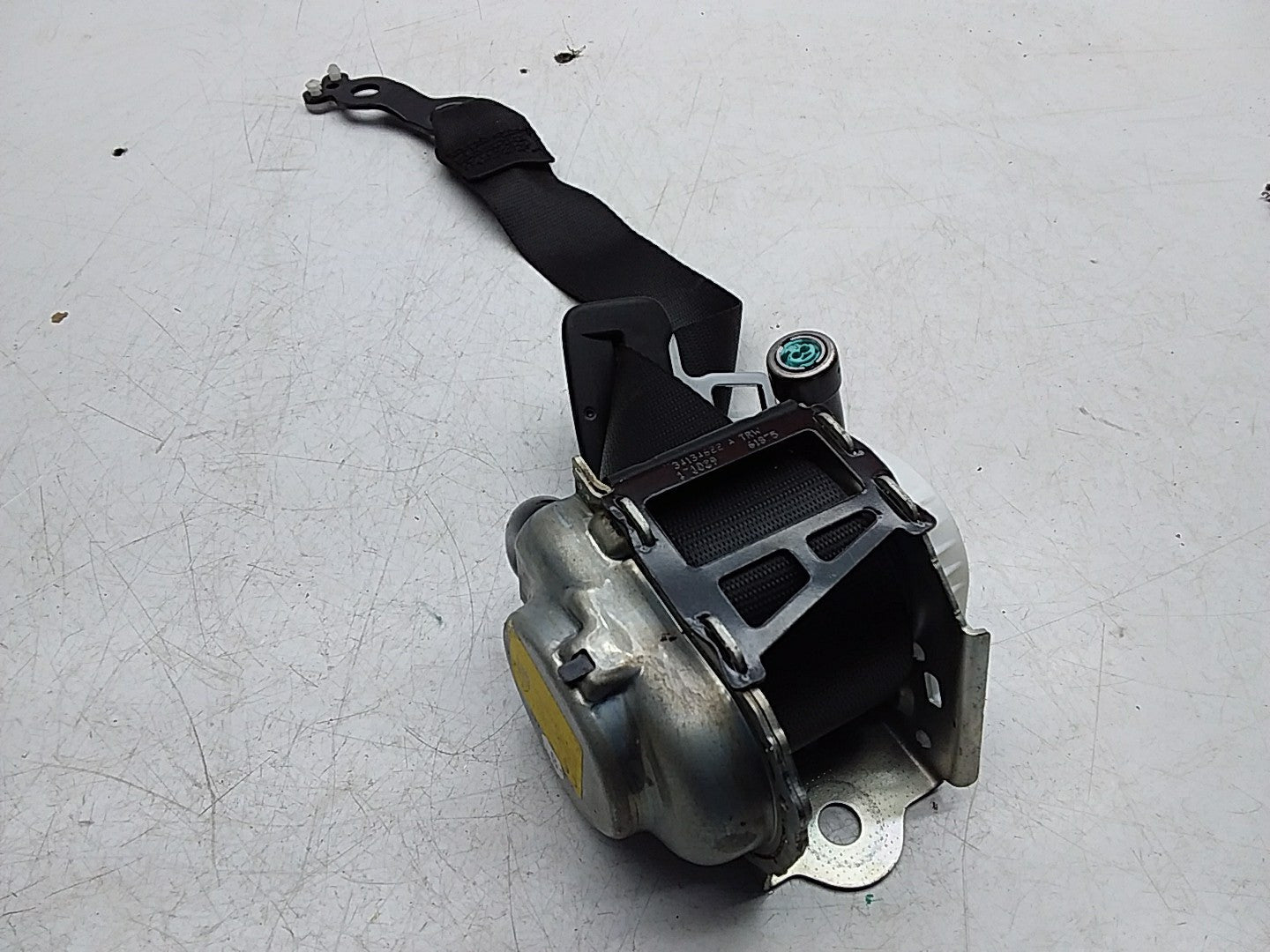 MERCEDES E-CLASS W238 SEAT BELT REAR LEFT PASSENGER SIDE A2388603700 FMS273 NSR