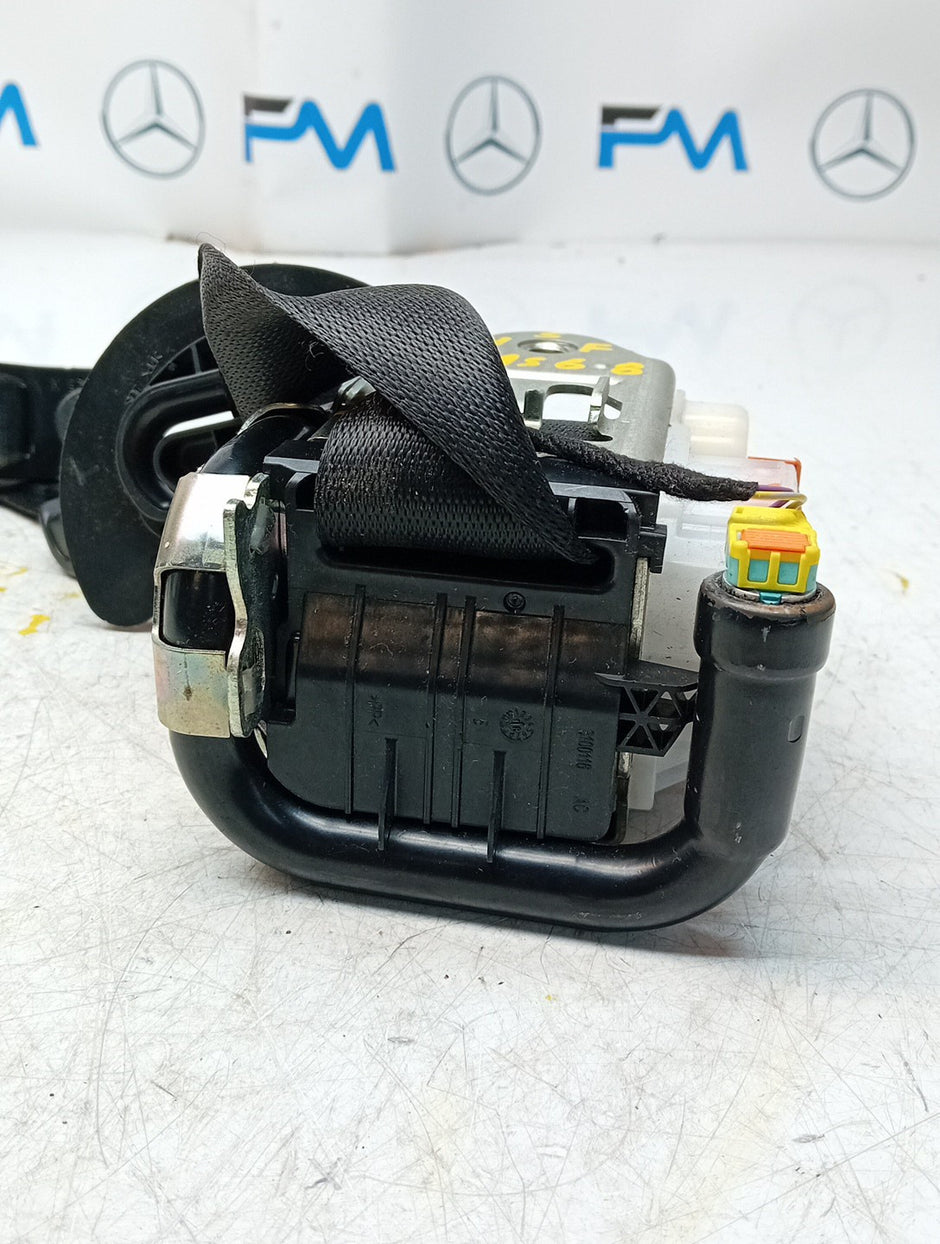 MERCEDES A CLASS  FRONT LEFT SEAT BELT WITH PRETENSIONER A1778600700 FMS68 NSF