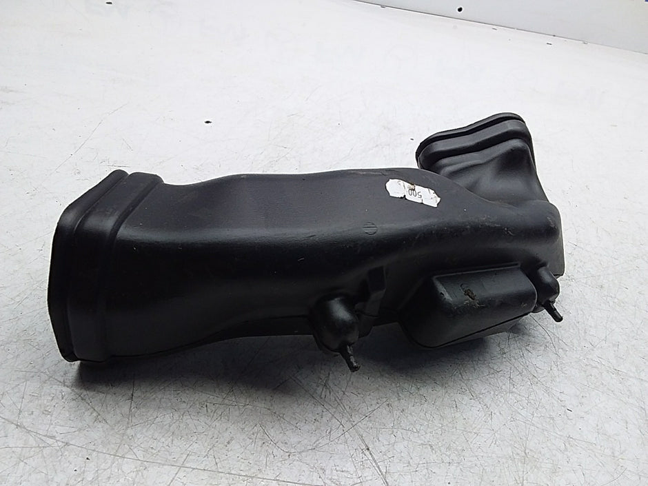 MERCEDES BENZ S-CLASS W222 AIR INTAKE TUBE A2228311146 FMI60