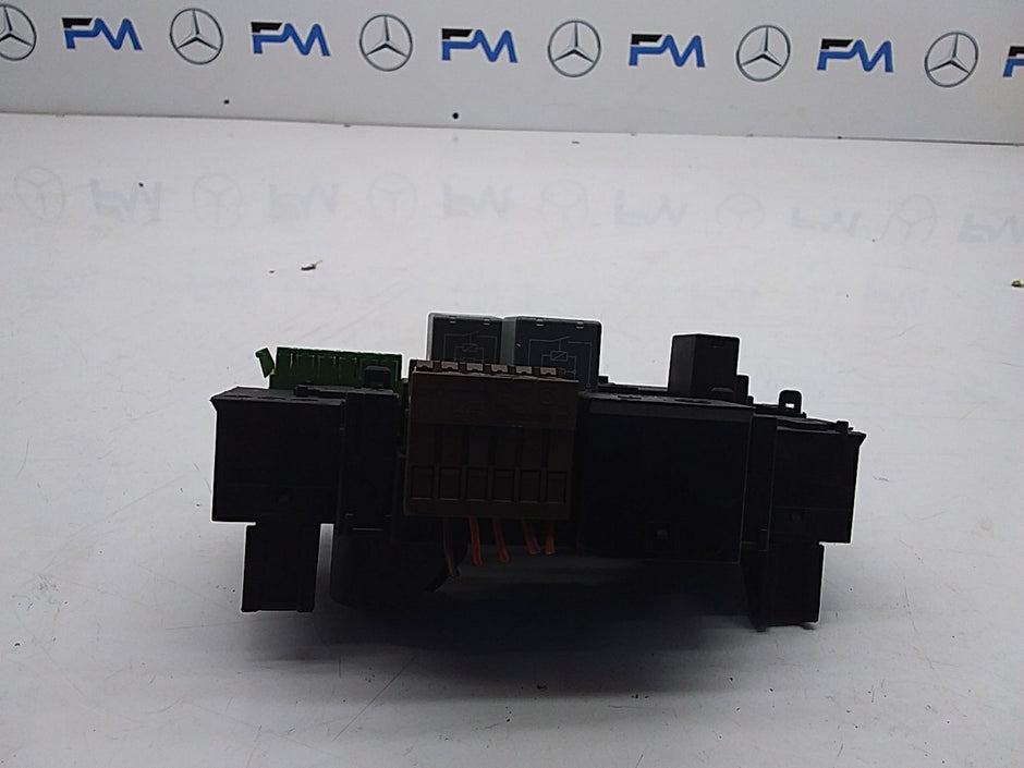 MERCEDES BENZ S CLASS W222 FUSE BOX RELAY  A2229063701 FMF68