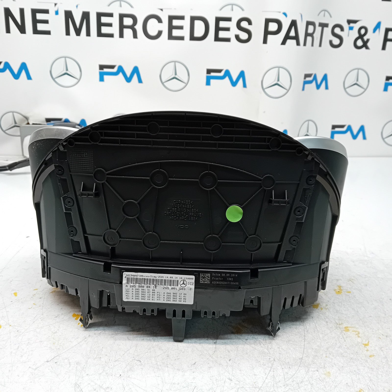 MERCEDES C-CLASS SPEEDOMETER INSTRUMENT CLUSTER W205 A2059000416 2014 FM00892