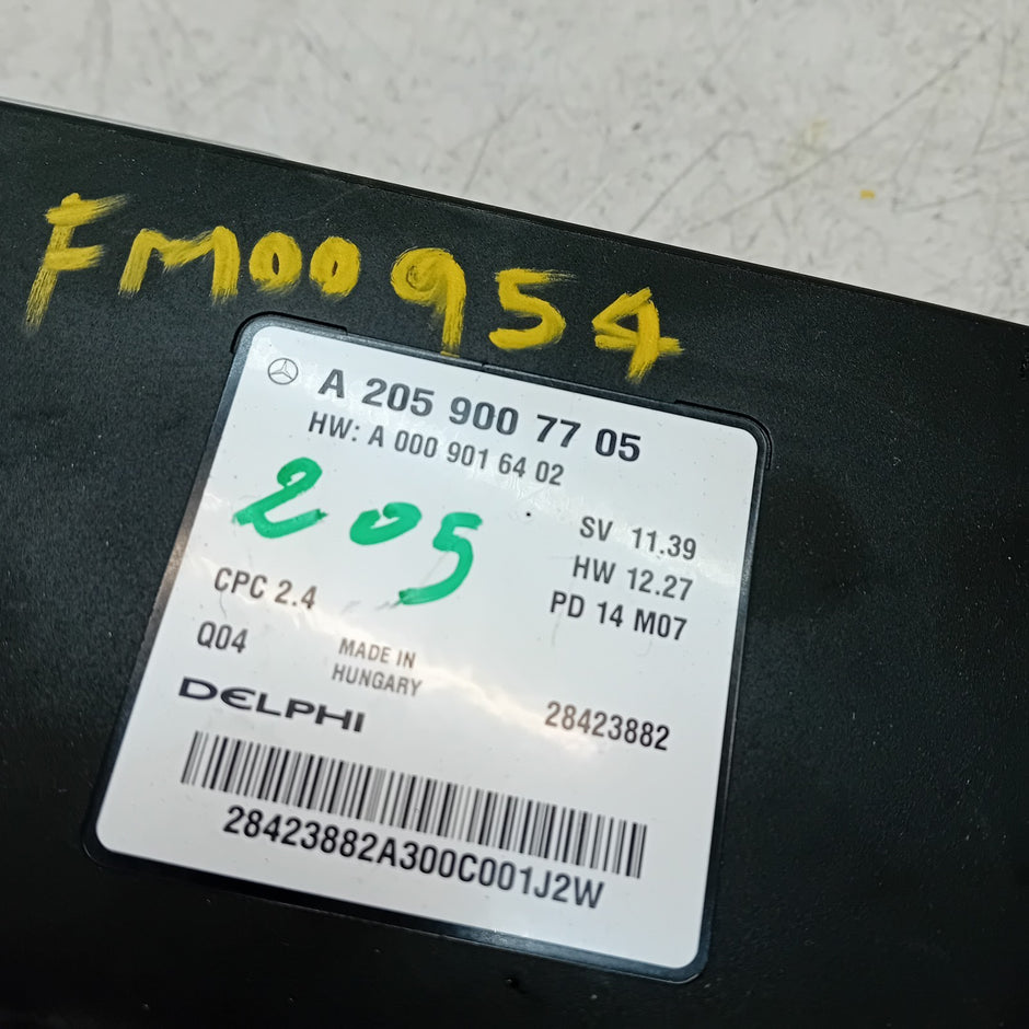 MERCEDES C-CLASS W205 GEARBOX CONTROL UNIT W205 A2059007705 FM00954