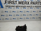 MITSUBISHI OUTLANDER FUSE RELAY  BOX  8637B687  FMF162