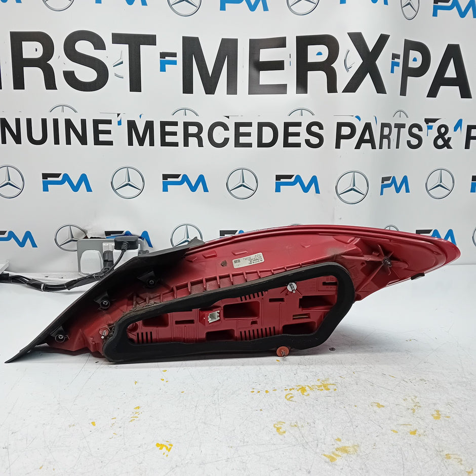 MERCEDES CLA W117 PASSENGER SIDE NS REAR TAIL LIGHT A1179060501 2017 FMT00879