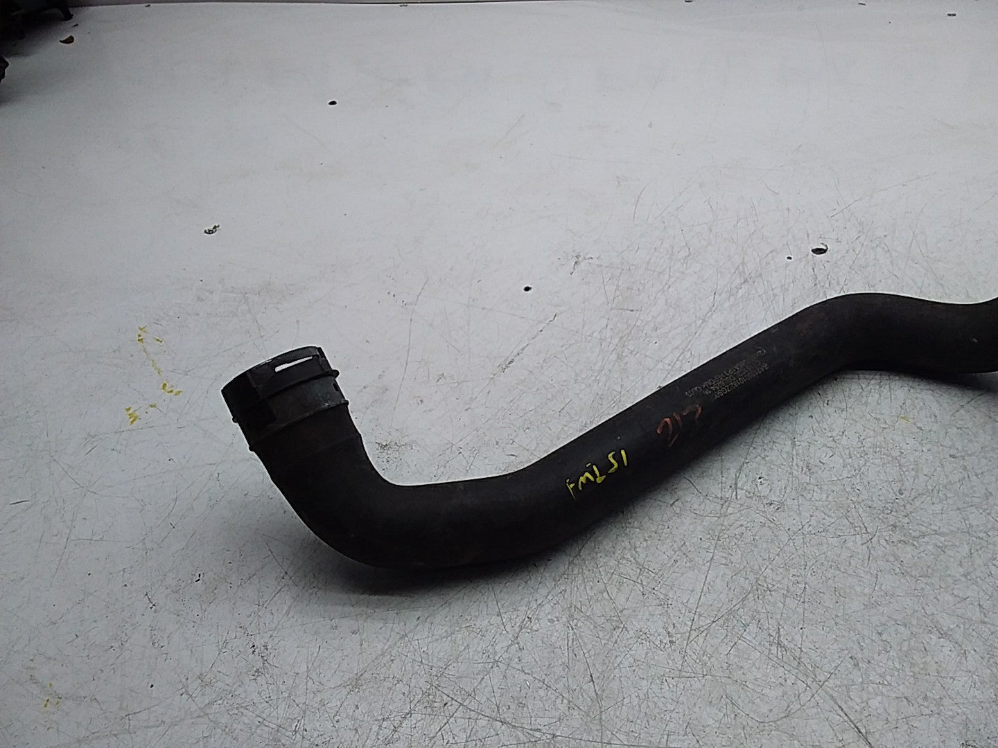 MERCEDES BENZ E-CLASS W213 AIR INTAKE TUBE A2135010182 FMI51