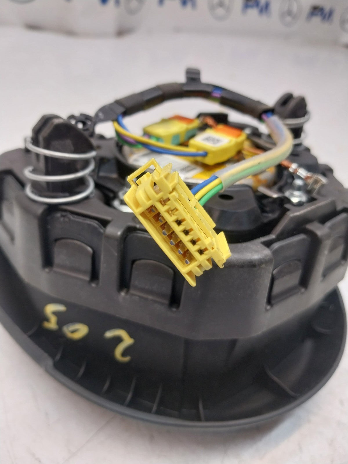 MERCEDES C-CLASS W205 STEERING WHEEL AIRBAG 308998796162-AC FM00705