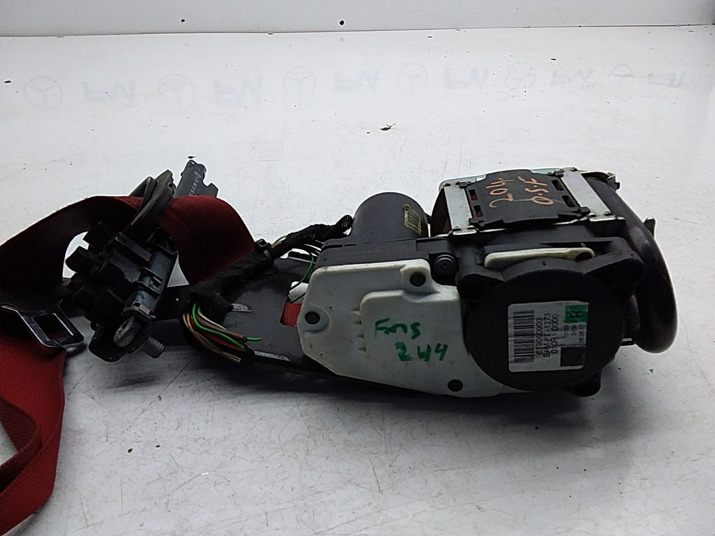 MERCEDES C-CLASS W204 SEAT BELT FRONT RIGHT DRIVER SIDE A2048602485 FMS244 OSF