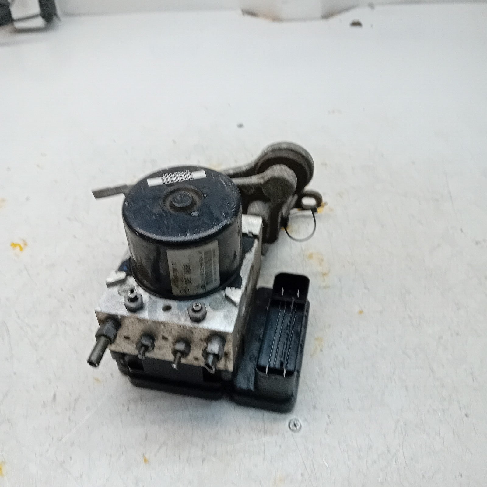 MERCEDES C-CLASS W205 ABS PUMP MODULE CONTROL UNIT A1729014100 FM00976