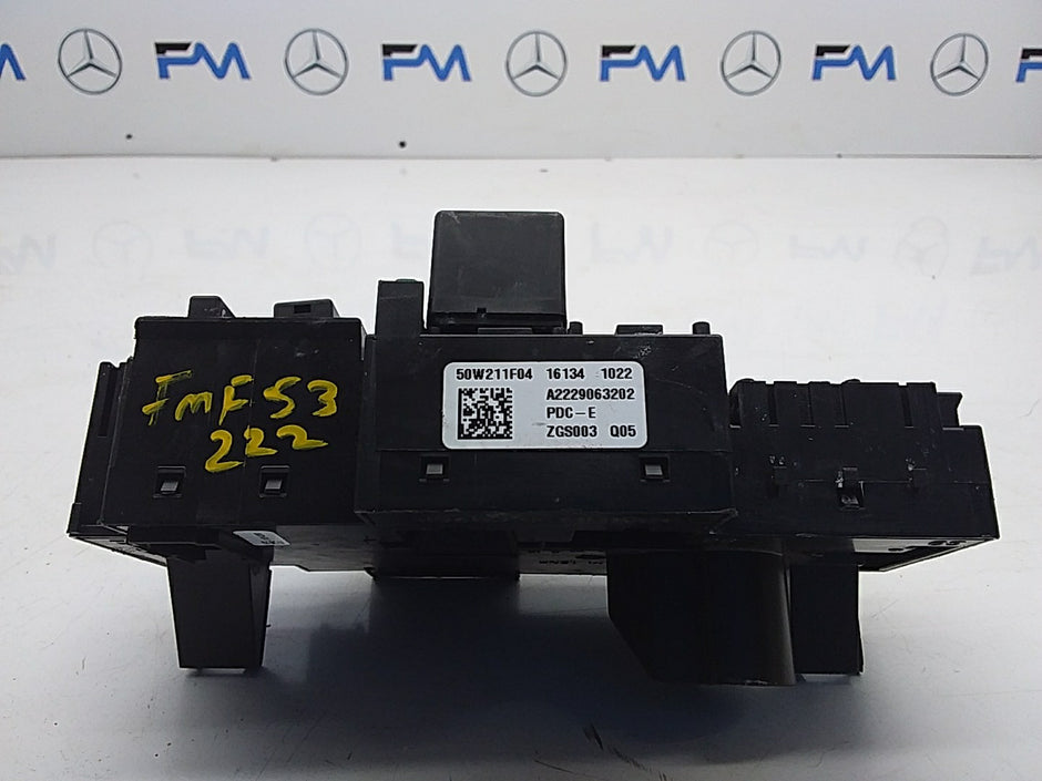 MERCEDES S CLASS FUSE RELAY BOX A2229063202 W222 2014 -2021 FMF53