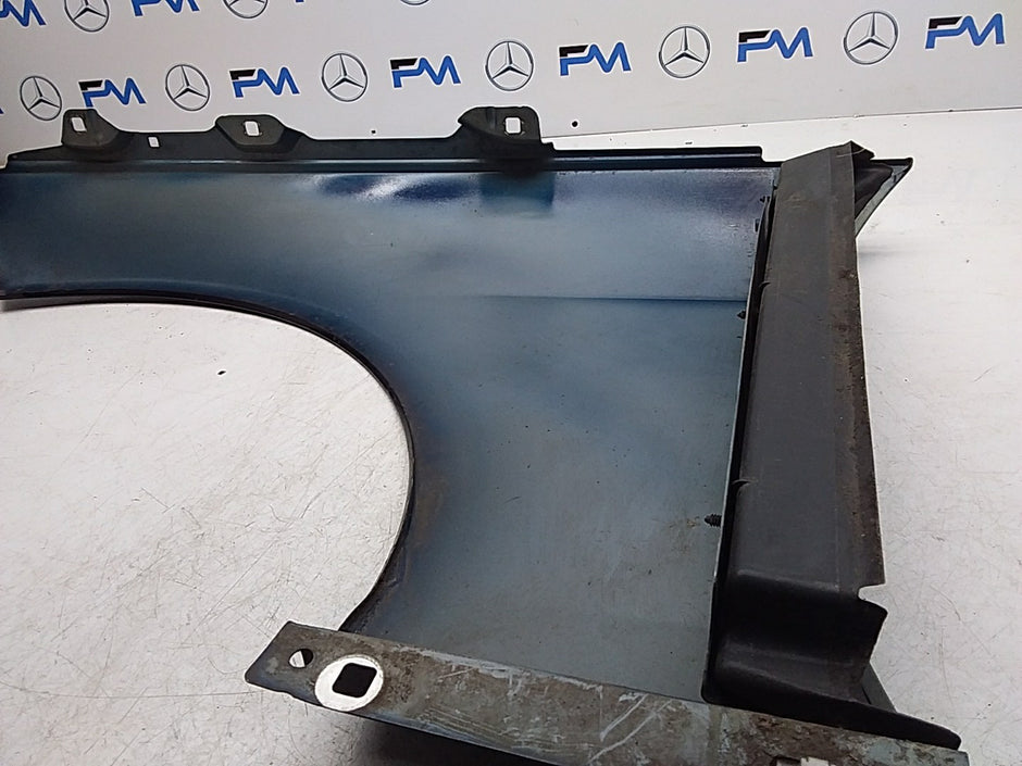 MERCEDES  E-CLASS W212 OS RIGHT DRIVER SIDE WINGS FMW24 A2128810201