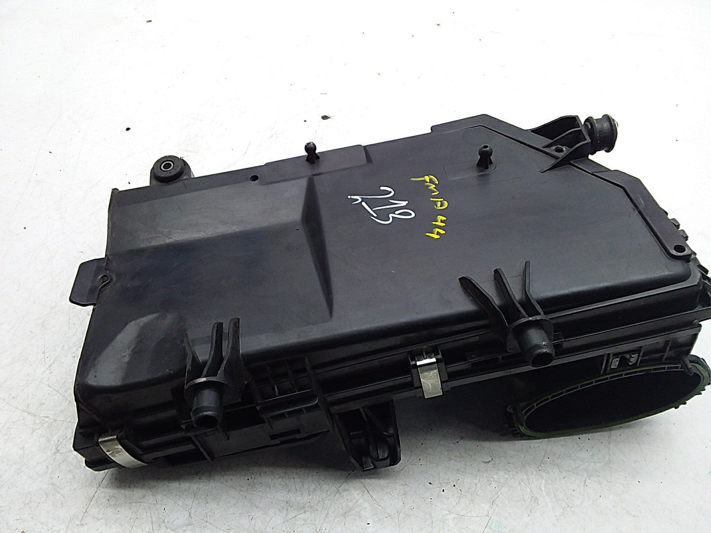 MERCEDES BENZ E-CLASS W213 AIR FILTER CLEANER BOX 2.0 P A6540900001 FMA44