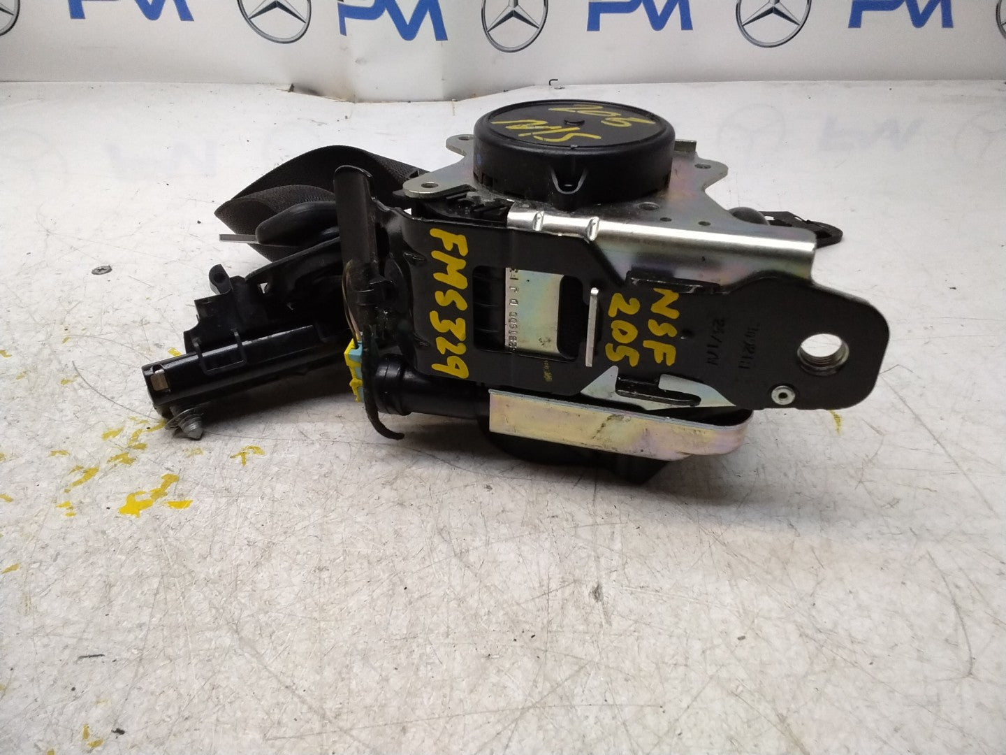 MERCEDES C-CLASS W205 SEAT BELT FRONT PASSENGER LEFT SIDE A2058600185 FMS329 NSF