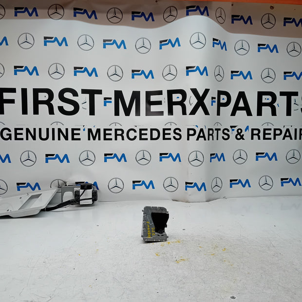 MERCEDES BENZ S-CLASS W222 FRONT WINDSHIELD CAMERA CONTROL A2229003907 FM00807