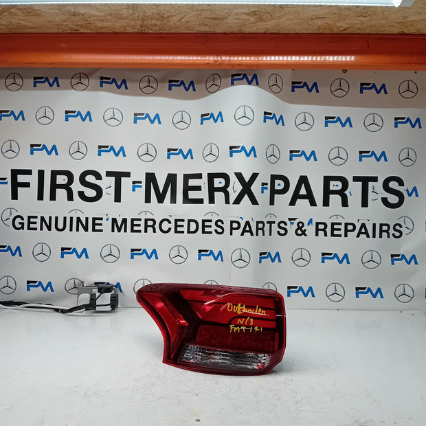 MITSUBISHI OUTLANDER MK3 2015-19 PASSENGER SIDE NS OUTER REAR TAIL LIGHT FMT141