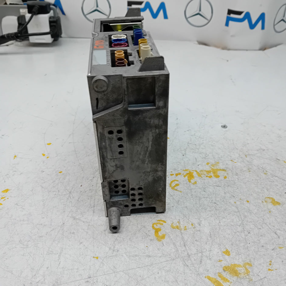 MERCEDES BENZ E-CLASS W213 2018 RADIO CD STEREO HEAD UNIT A2139006216 FM00810