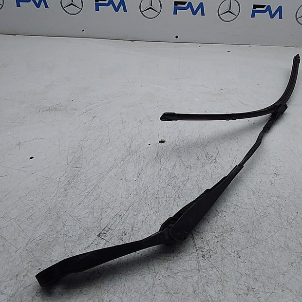 MERCEDES BENZ E-CLASS  W213 FRONT  ARM WIPER WINDSCREEN  W000062234 FM00886
