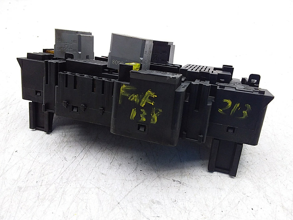 MERCEDES BENZ E-CLASS W213 2016 ONWARDS FUSE RELAY BOX  A2139065706 FMF138
