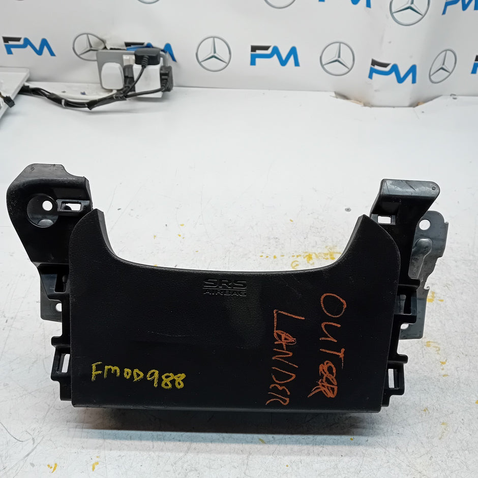 MITSUBISHI OUTLANDER MK3 KNEE AIR SRS BAG RIGHT DRIVER SIDE 7030A-31754 FM00988
