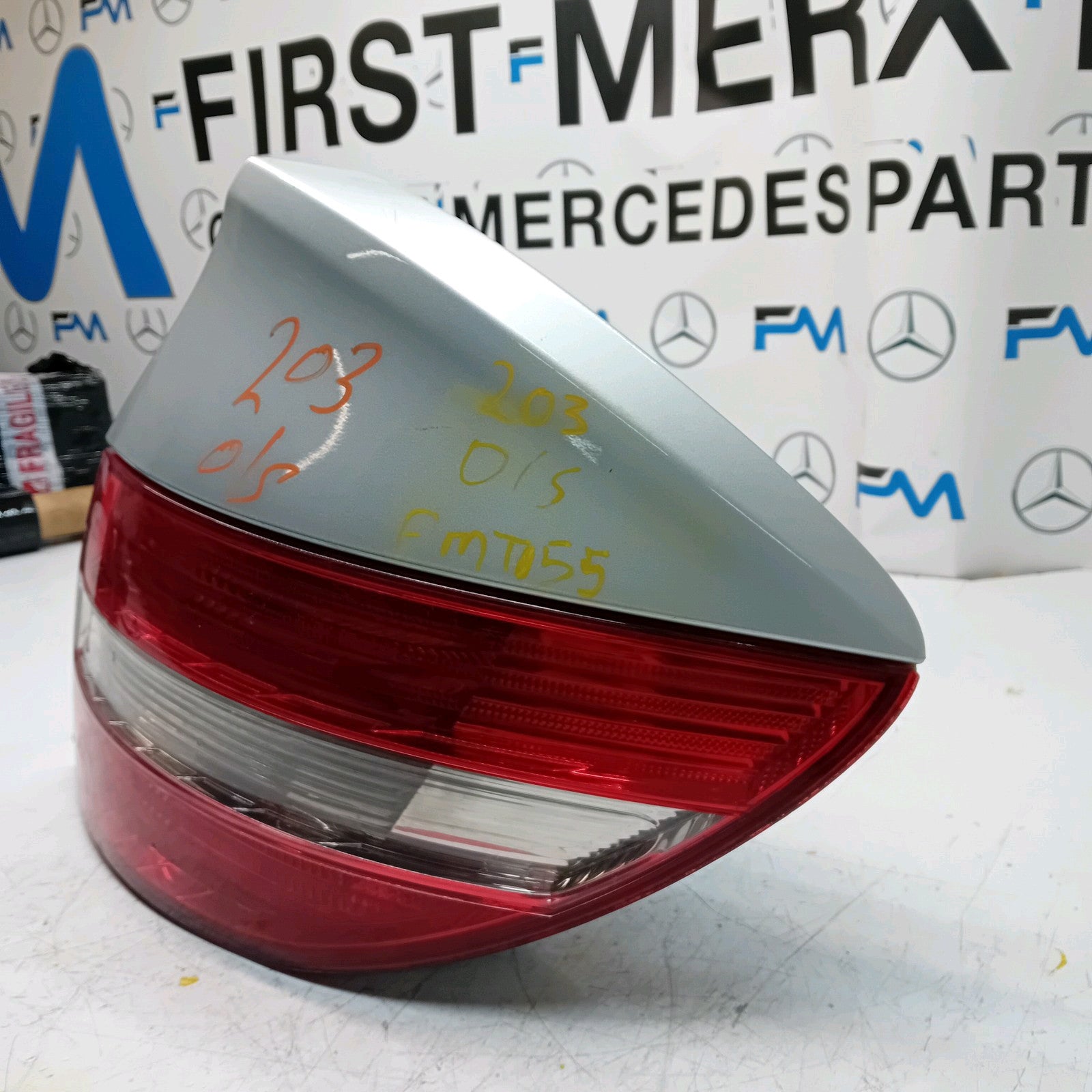 MERCEDES C-CLASS W203 2008 DRIVER OS REAR TAIL LIGHT A2038204864 FMT155
