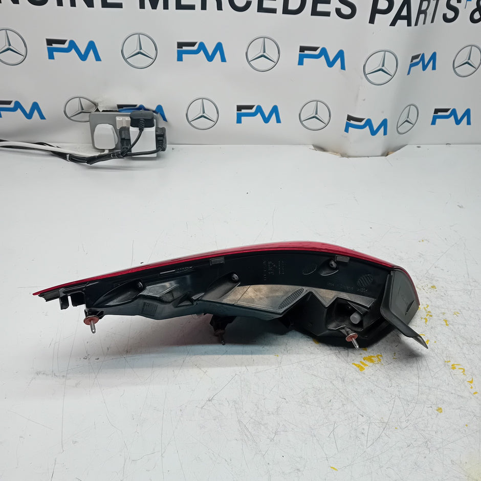 MERCEDES CLA W118 DRIVER SIDE OS REAR TAIL LIGHT FMT186 2019 ONWARDS 