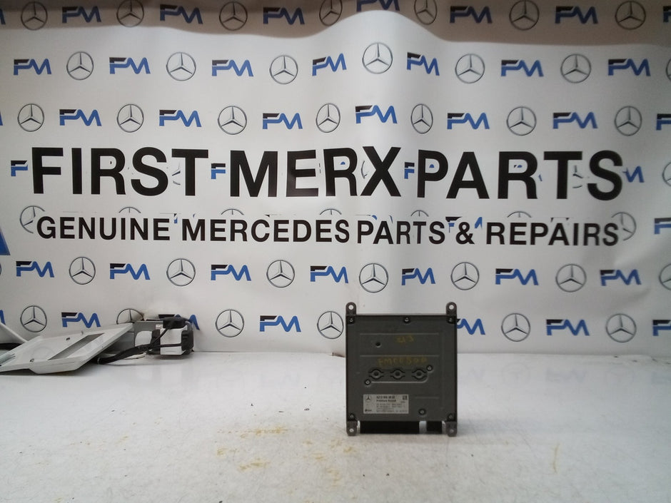 MERCEDES BENZ E-CLASS W213 SOUND SYSTEM AMPLIFIER A2139003822 FM00800