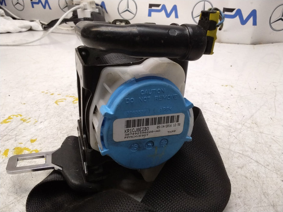MERCEDES A CLASS W176 REAR L / R SIDE SEAT BELT A1768602385 FMS168 NSR OSR
