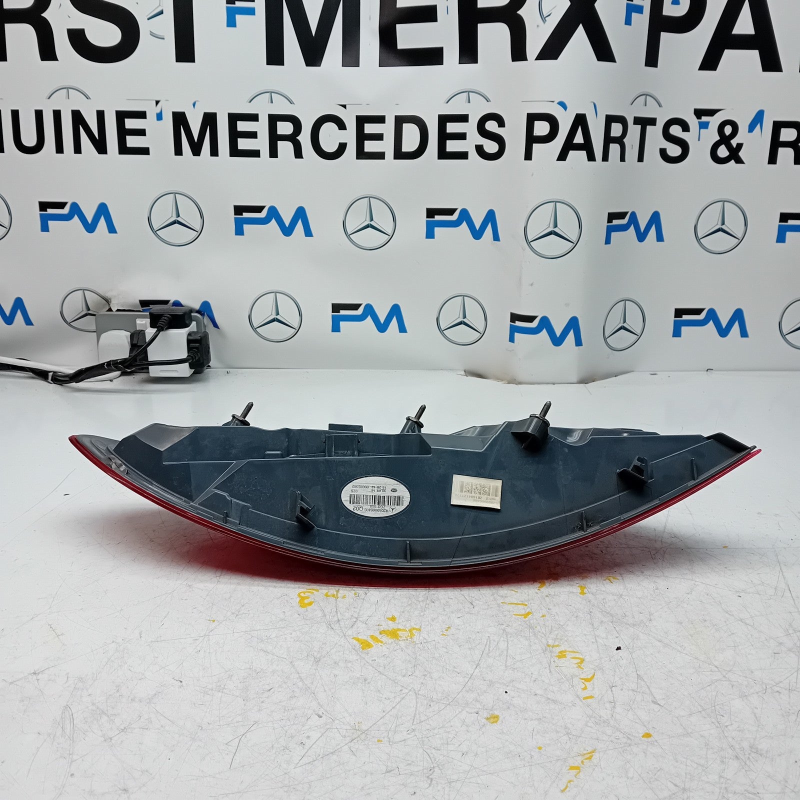 MERCEDES C-CLASS W205 DRIVER SIDE OS REAR TAIL LIGHT FMT177 2016 A2059066400