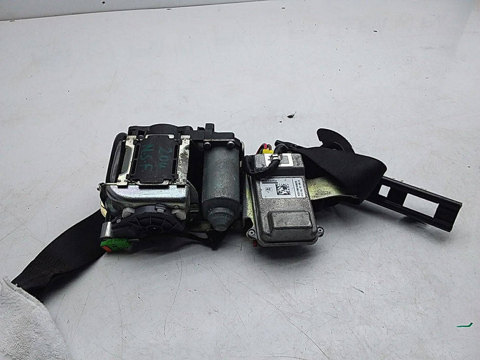 MERCEDES C-CLASS W204 SEAT BELT FRONT LEFT PASSENGER SIDE A2048606785 FMS212 NSF