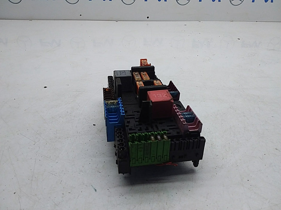MERCEDES BENZ E-CLASS W213 2016 ONWARDS FUSE RELAY BOX A2139068801 FMF125