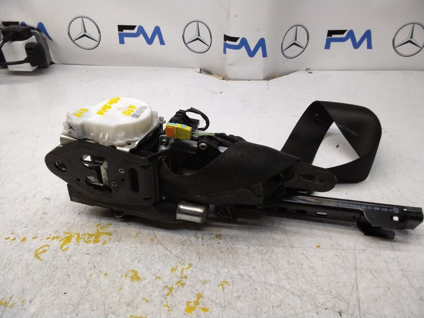 MERCEDES E-CLASS W213 DSL AUTO SEAT BELT FRONT RIGHT A2138605600  FMS421 OSF