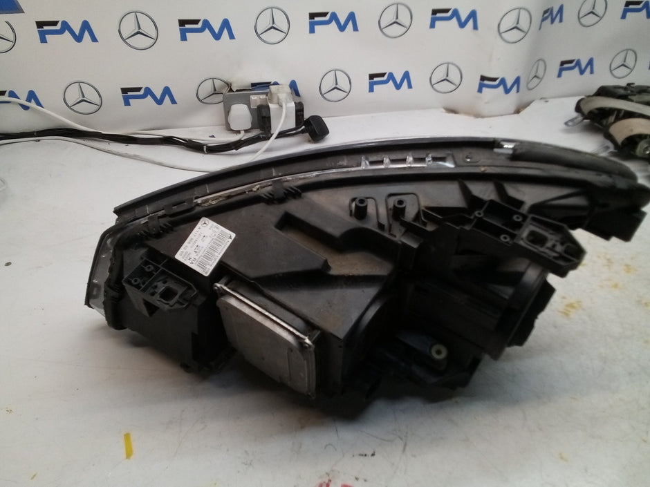 MERCEDES CLA W117 HEADLIGHT DRIVER OS RIGHT A1179065200 2015 FMH173