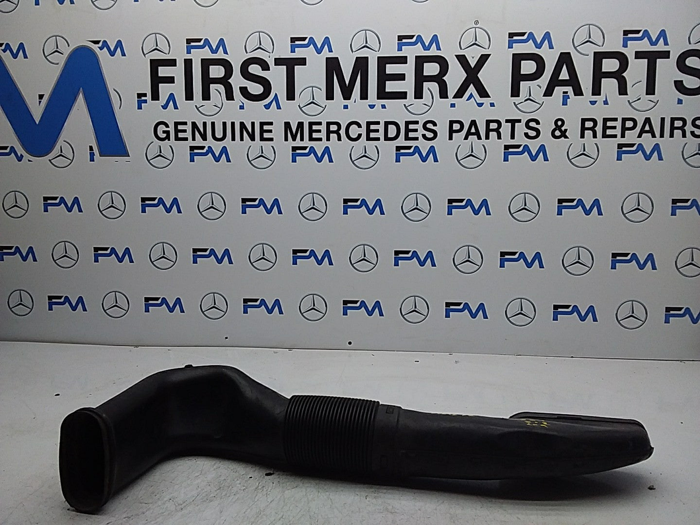 MERCEDES BENZ E-CLASS W212 AIR INTAKE TUBE A6510903437 FMI12