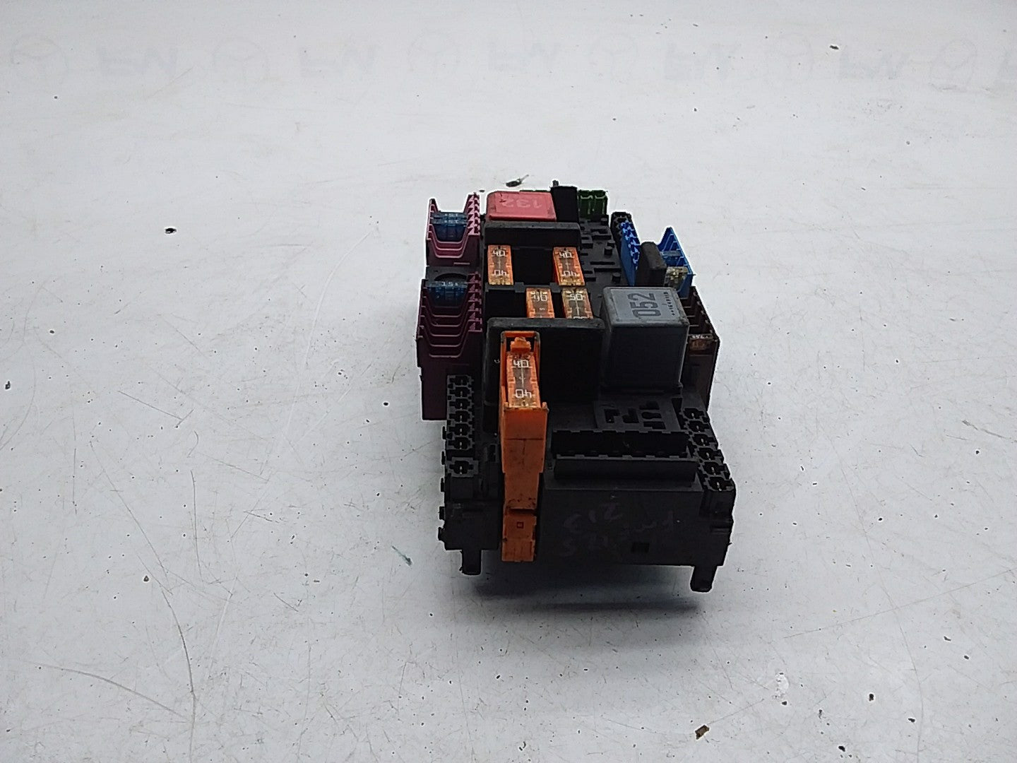 MERCEDES BENZ E-CLASS W213 2016 ONWARDS FUSE RELAY BOX A2139068801 FMF125