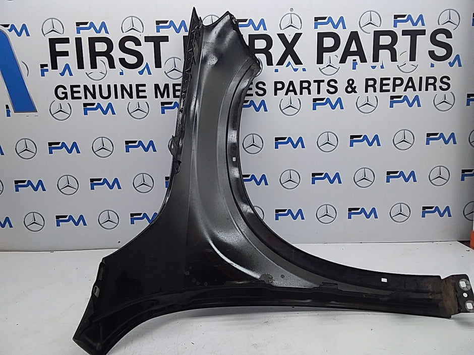 MERCEDES BENZ GLA W156 NEAR SIDE PASSENGER WINGS A1568810114 FMW01