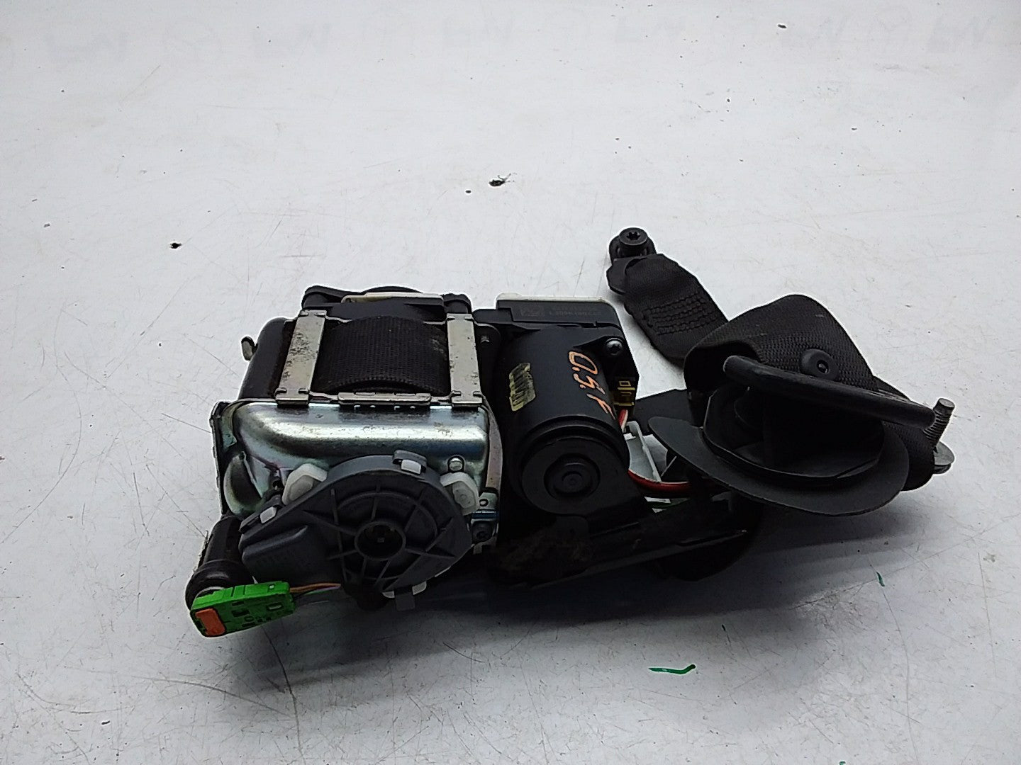 MERCEDES C-CLASS W204 SEAT BELT FRONT RIGHT DRIVER SIDE A2048602485 FMS232 OSF